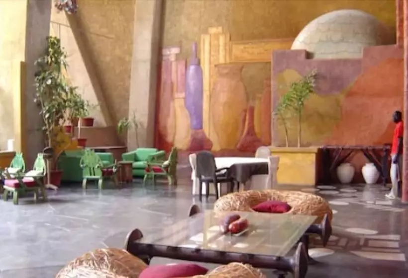 هتل Hôtel Le Sokhamon