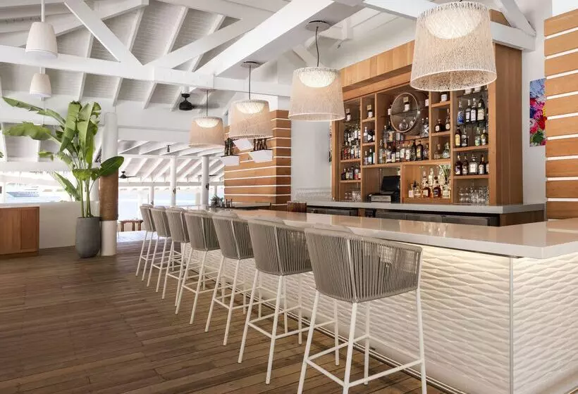 هتل Sugar Beach, A Viceroy Resort