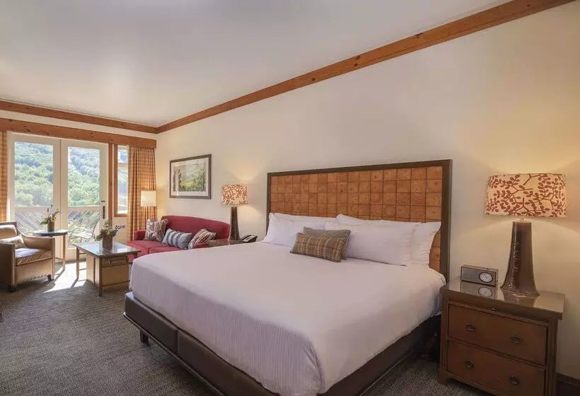 בית מלון כפרי The Lodge At Spruce Peak, A Destination By Hyatt Residence