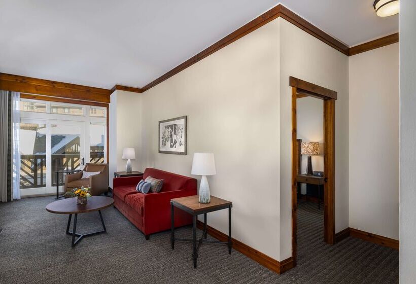 فندق The Lodge At Spruce Peak, A Destination By Hyatt Residence