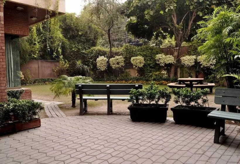 هتل The Residency