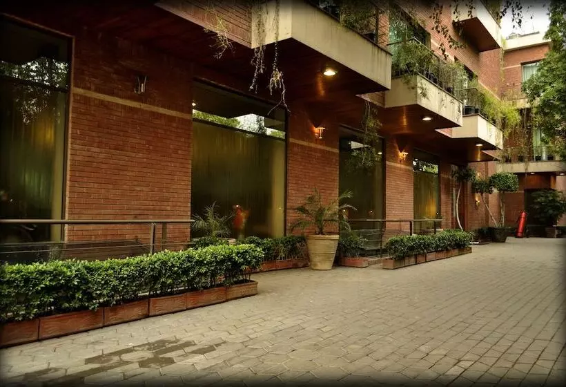 هتل The Residency