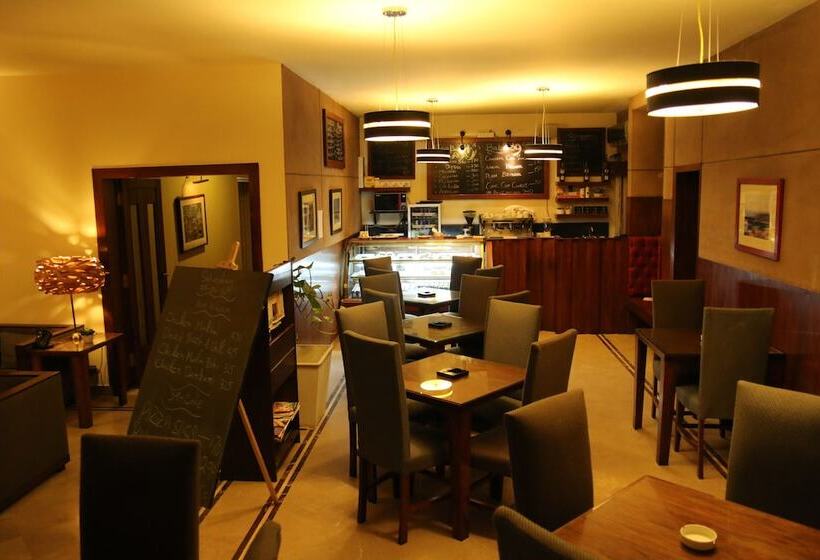 هتل The Residency