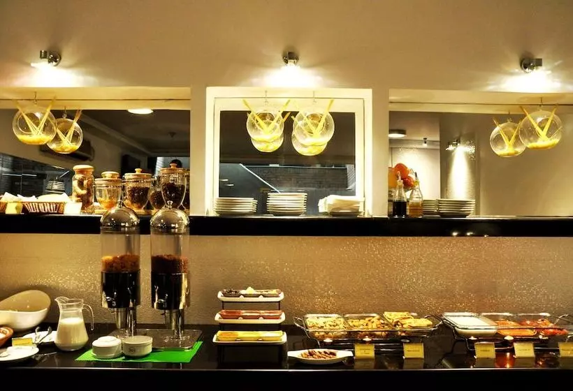 هتل The Residency