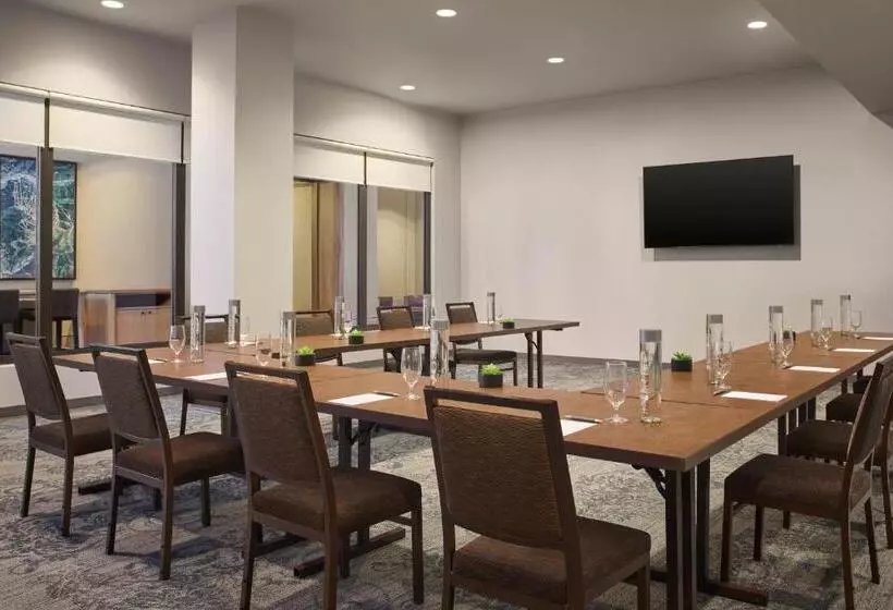 בית מלון כפרי The Westin Riverfront Resort & Spa, Avon, Vail Valley