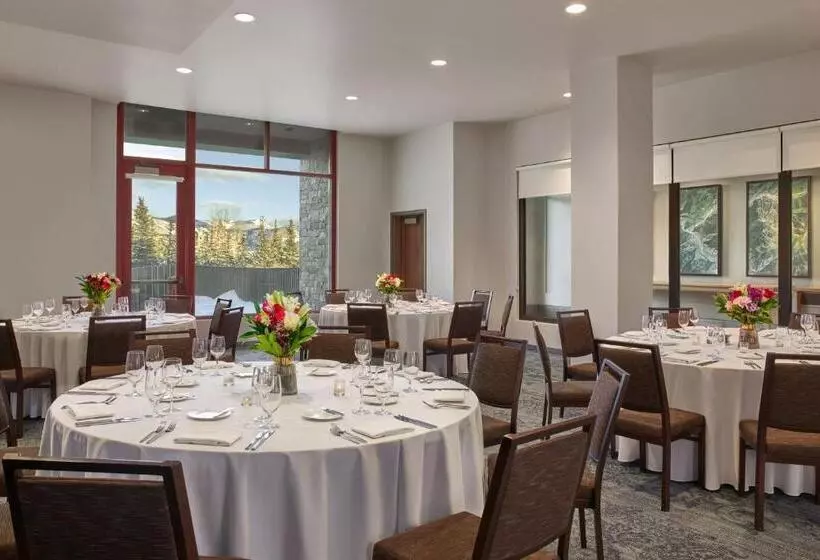 בית מלון כפרי The Westin Riverfront Resort & Spa, Avon, Vail Valley