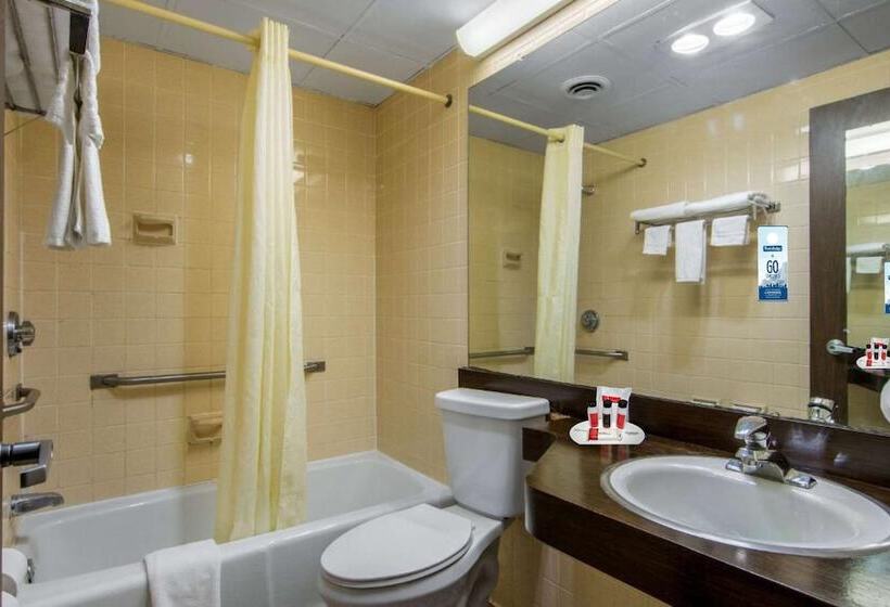 בית מלון כפרי Travelodge By Wyndham Forsyth