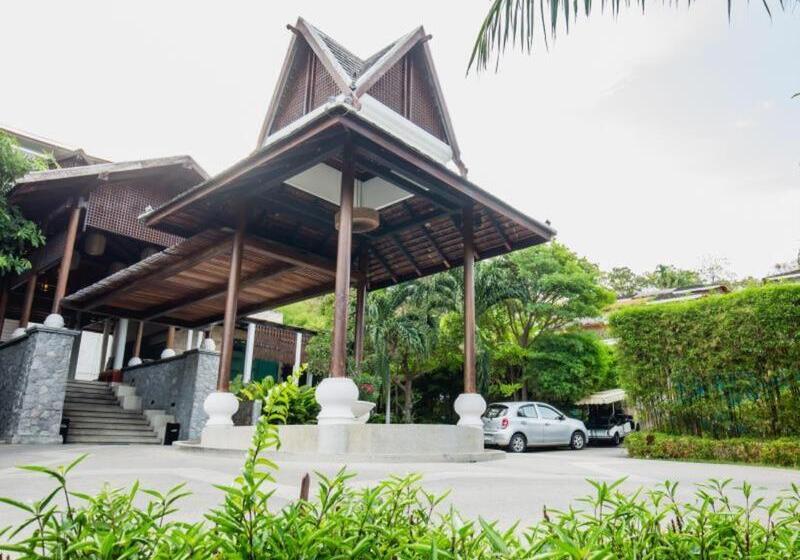 Kc Resort & Over Water Villas