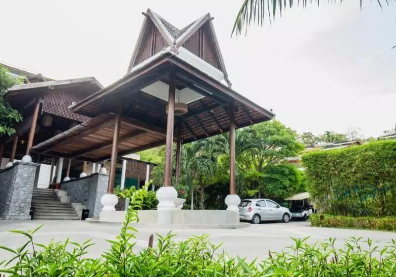 Kc Resort & Over Water Villas