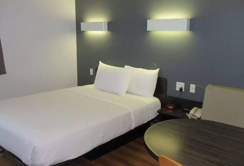 Мотель Econo Lodge