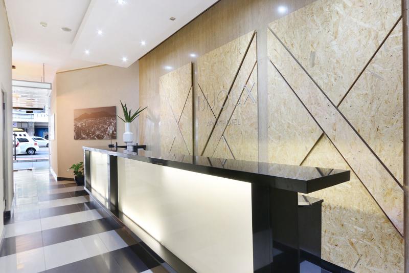 בית מלון כפרי Adderley Residence