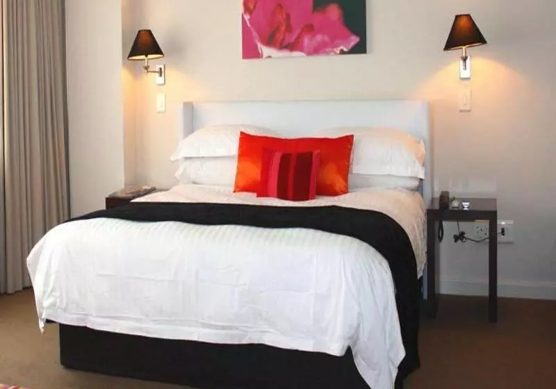 Hotel Adderley Residence