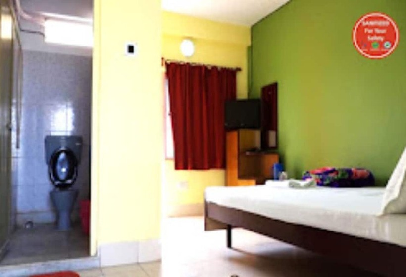 בית מלון כפרי Goroomgo Marine Blue Swimming Pool Digha