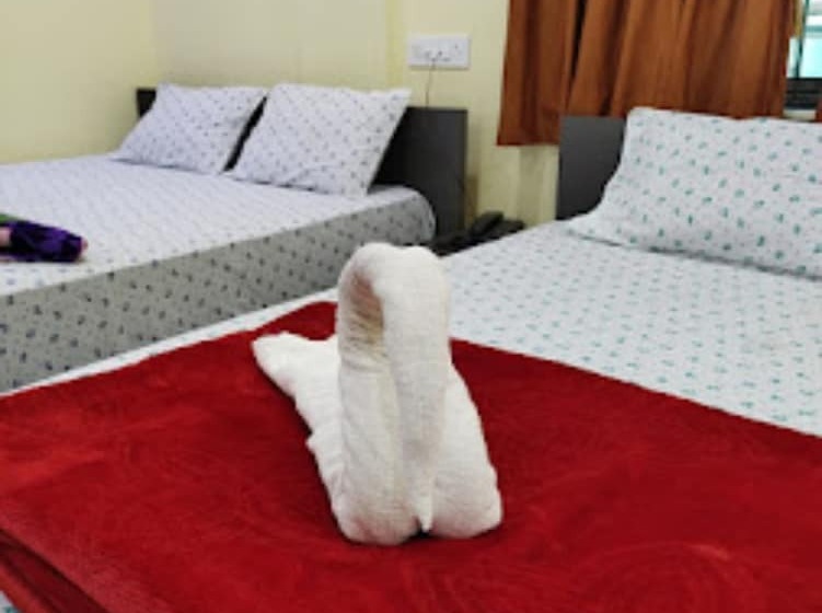 בית מלון כפרי Goroomgo Marine Blue Swimming Pool Digha