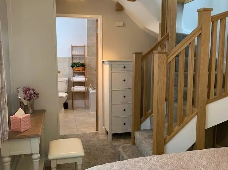 Bakers Cottage