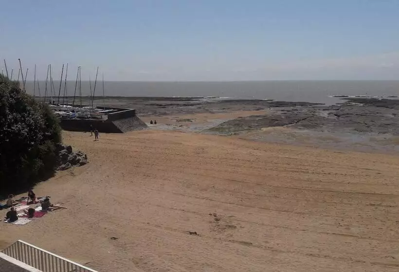 Aamiaismajoitus (B&B) Maison Tartifume