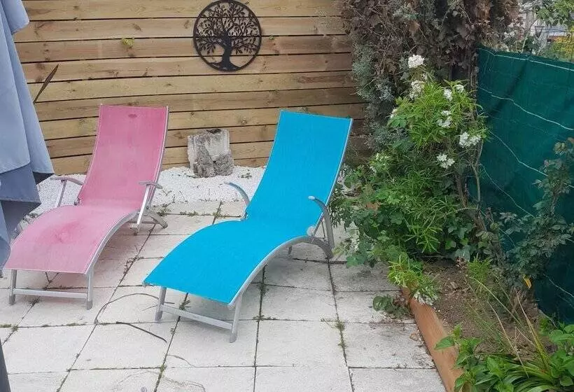 Aamiaismajoitus (B&B) Maison Tartifume