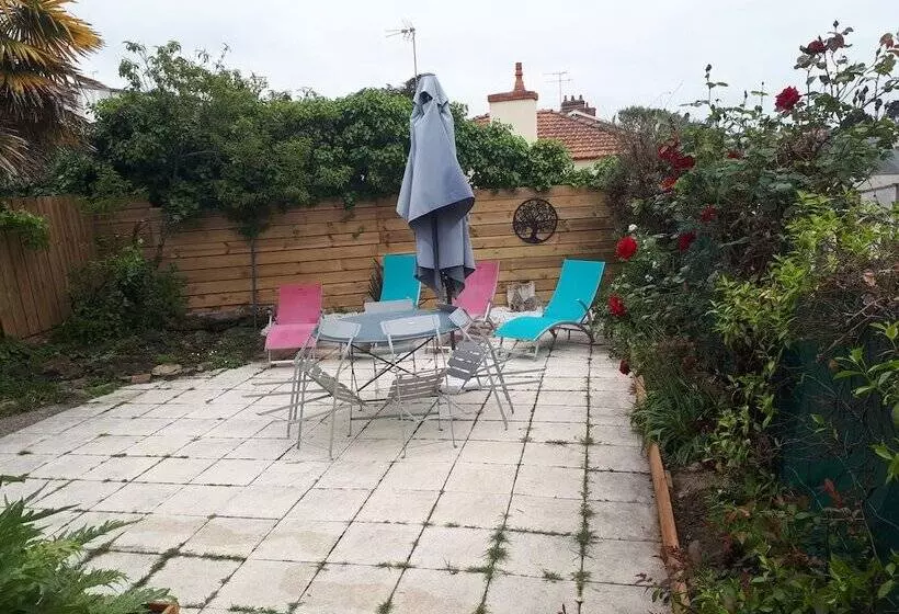 Aamiaismajoitus (B&B) Maison Tartifume