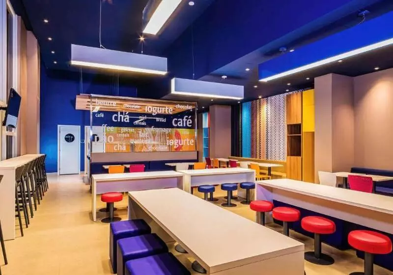 ホテル Ibis Budget Fortaleza Praia De Iracema