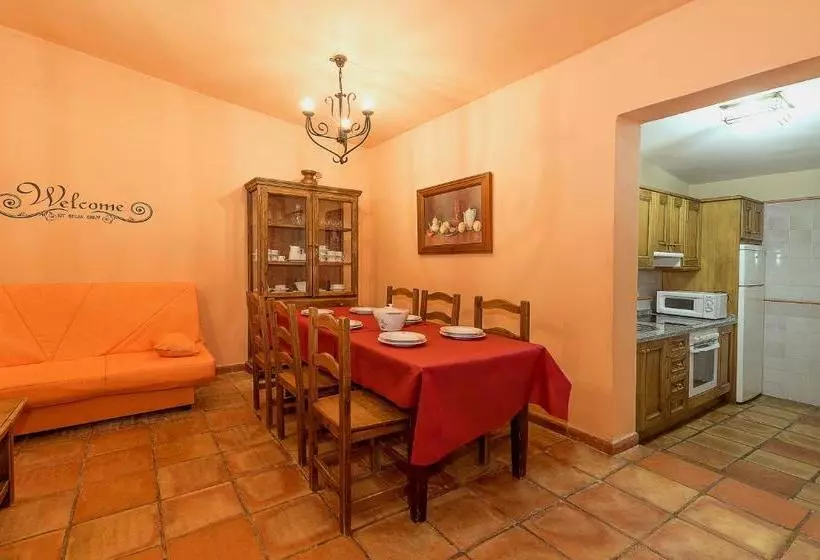 Caserio Del Colmenar