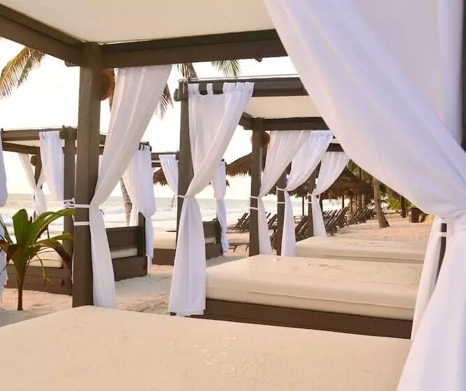 Ana Y Jose Hotel & Beach Club Tulum