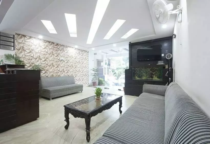 בית מלון כפרי Apra Inn