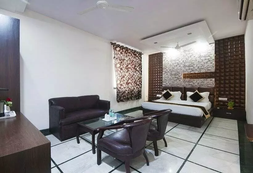 בית מלון כפרי Apra Inn