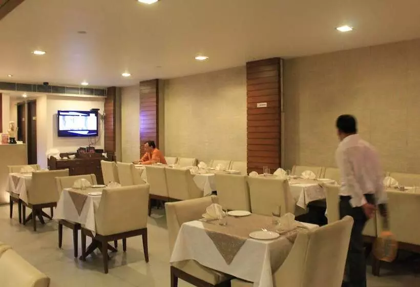 בית מלון כפרי Apra Inn