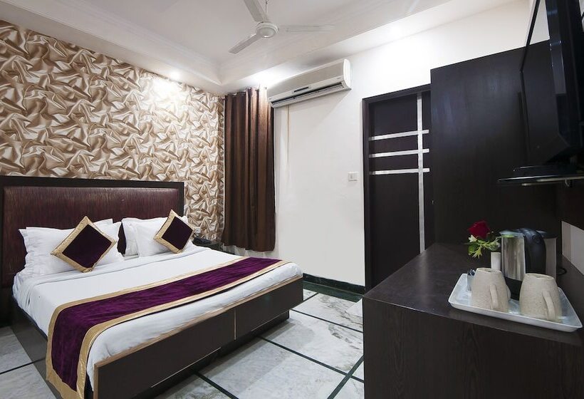 בית מלון כפרי Apra Inn