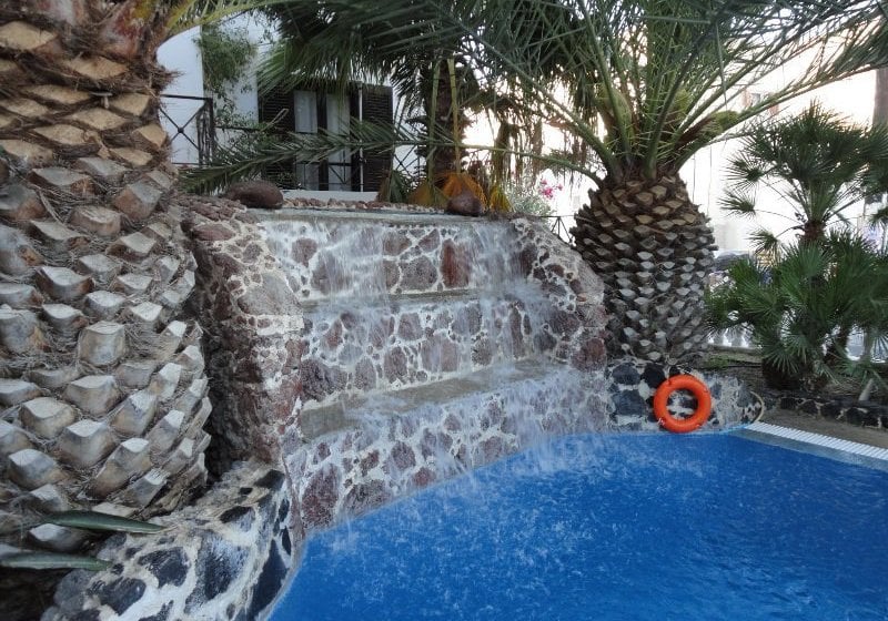 בית מלון כפרי Blacksandy Beach