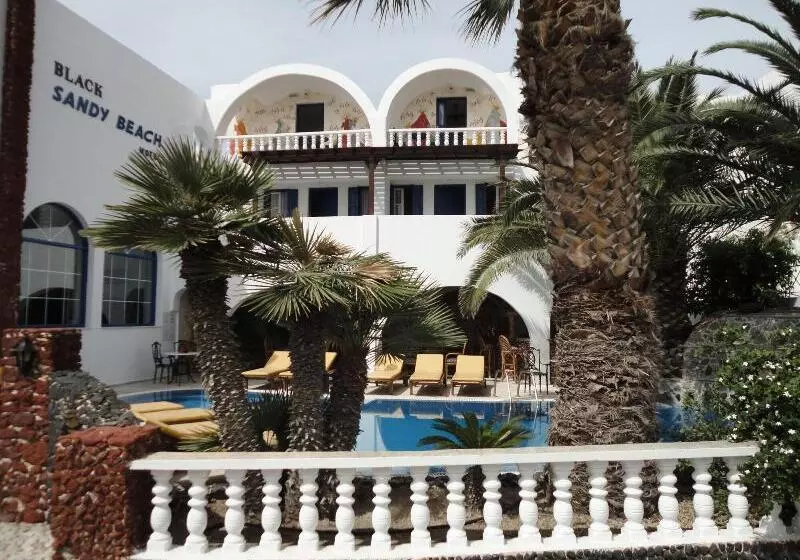 Hotel Blacksandy Beach