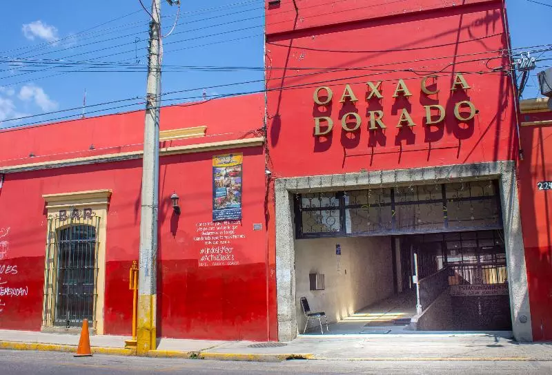 هتل Capital O Oaxaca Dorado