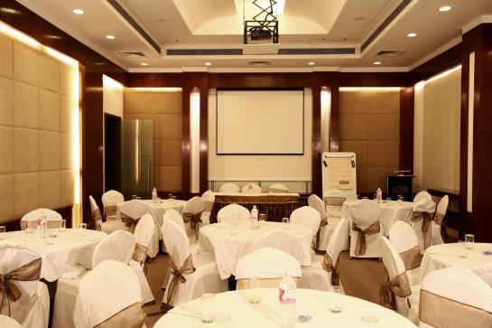 בית מלון כפרי City Club Phase III