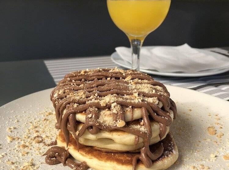 Elina Hotel Apartments