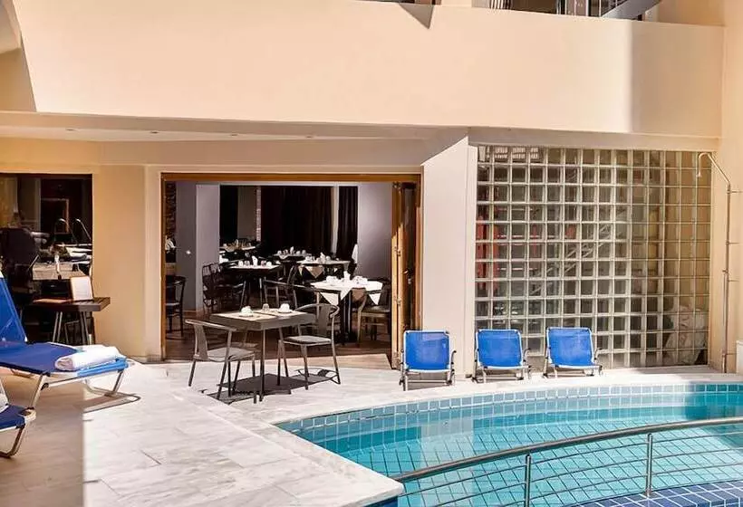 Elina Hotel Apartments