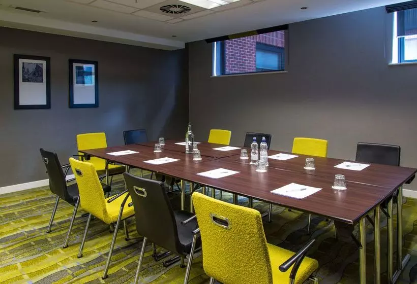 هتل Hampton By Hilton Liverpool City Center