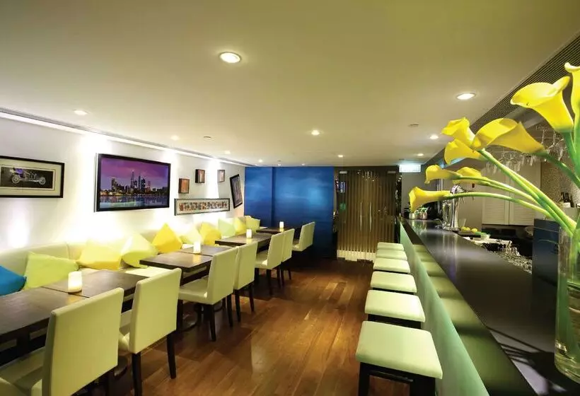 هتل Harbour Plaza 8 Degrees