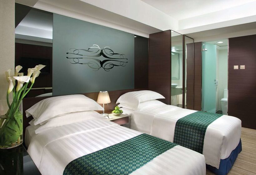 هتل Harbour Plaza 8 Degrees