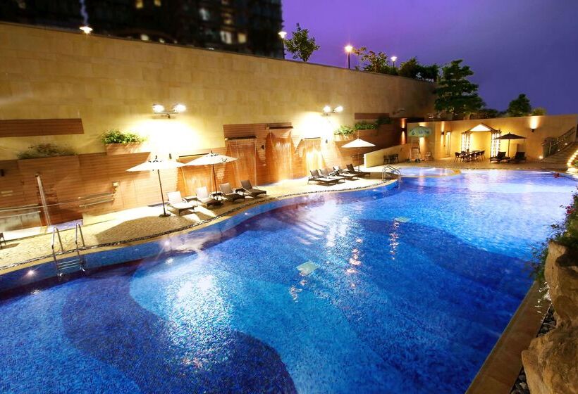 هتل Harbour Plaza 8 Degrees