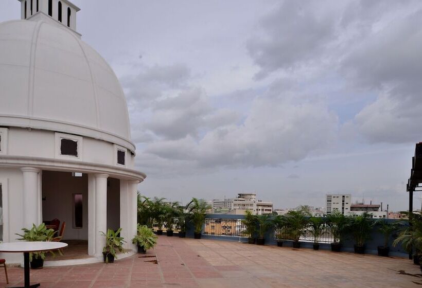 فندق J.p. Cordial