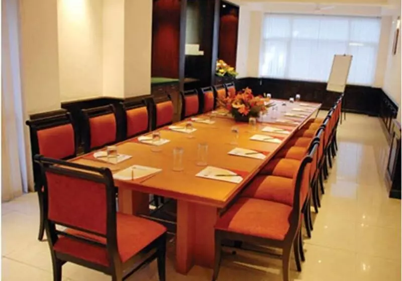 Hotel J.p. Cordial