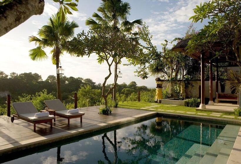 בית מלון כפרי Karma Jimbaran