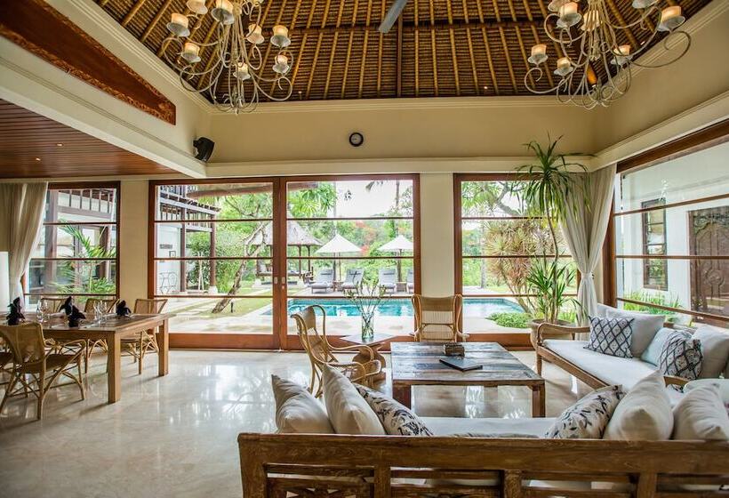 בית מלון כפרי Karma Jimbaran