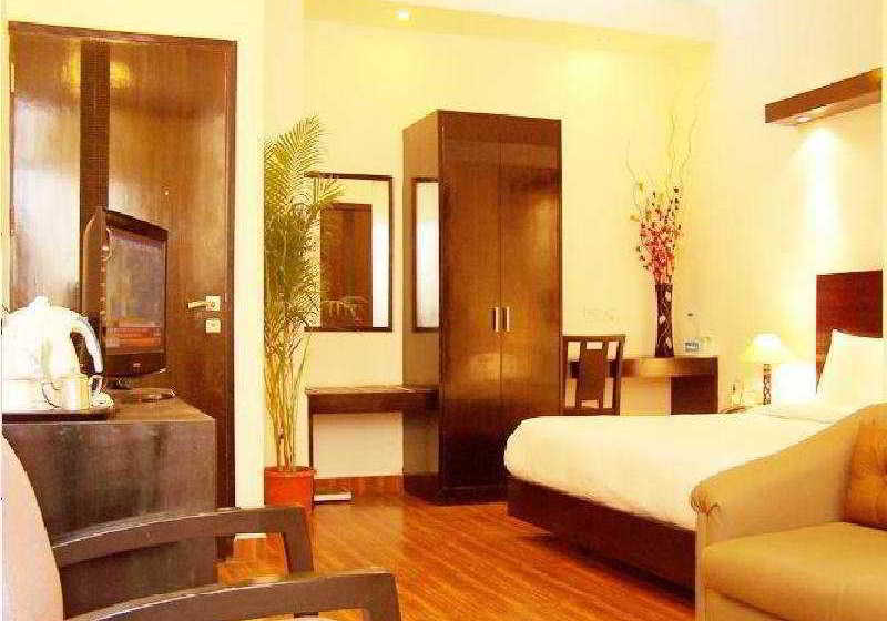 Отель Le Marlin