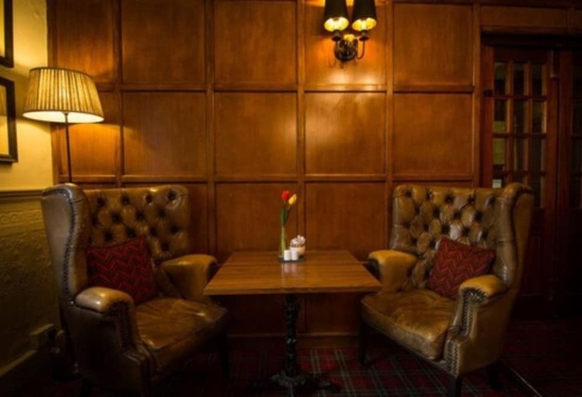 فندق The Bear, Cowbridge