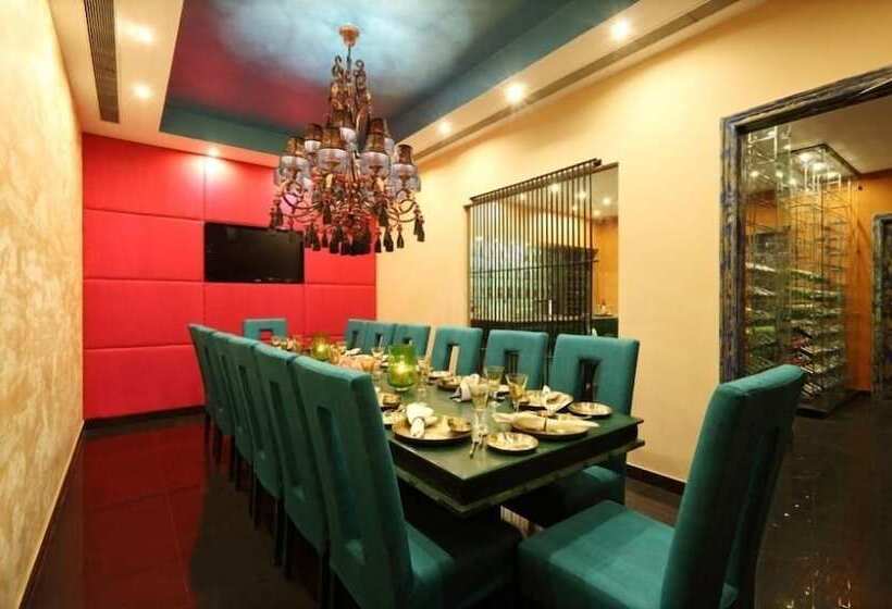 Отель Tuli Imperial