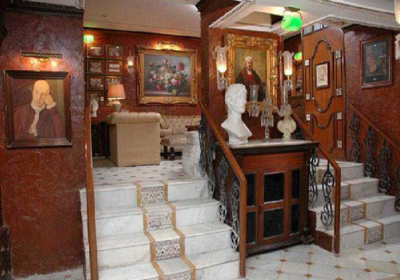 호텔 C 29 Service Apartment