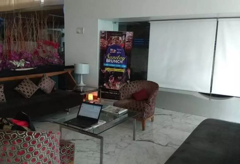 فندق Yogi Executive, Navi Mumbai