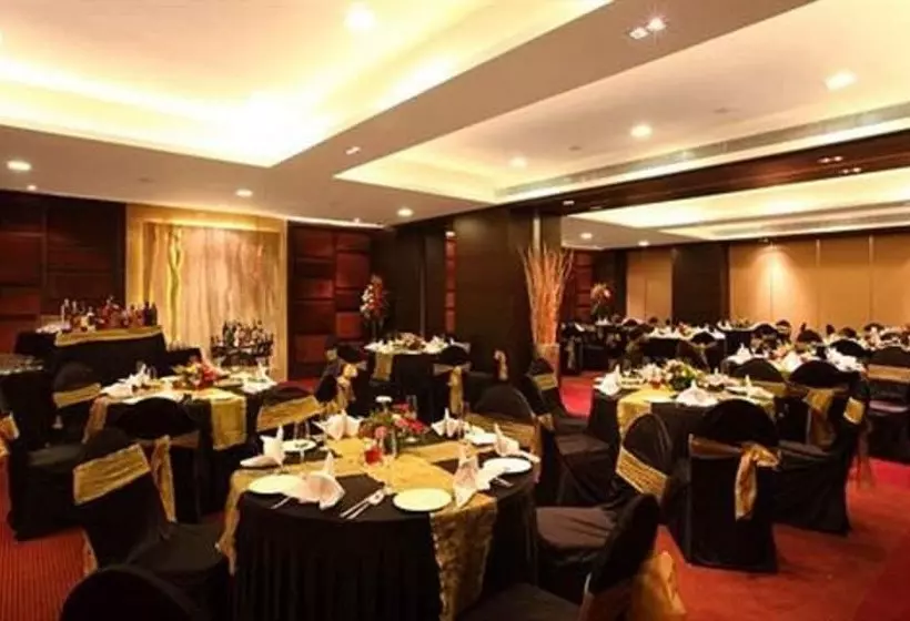 فندق Yogi Executive, Navi Mumbai