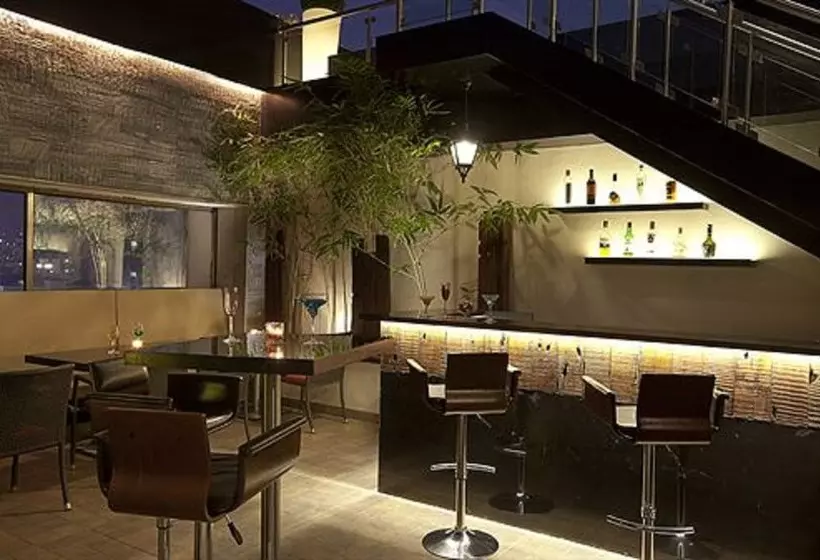 فندق Yogi Executive, Navi Mumbai